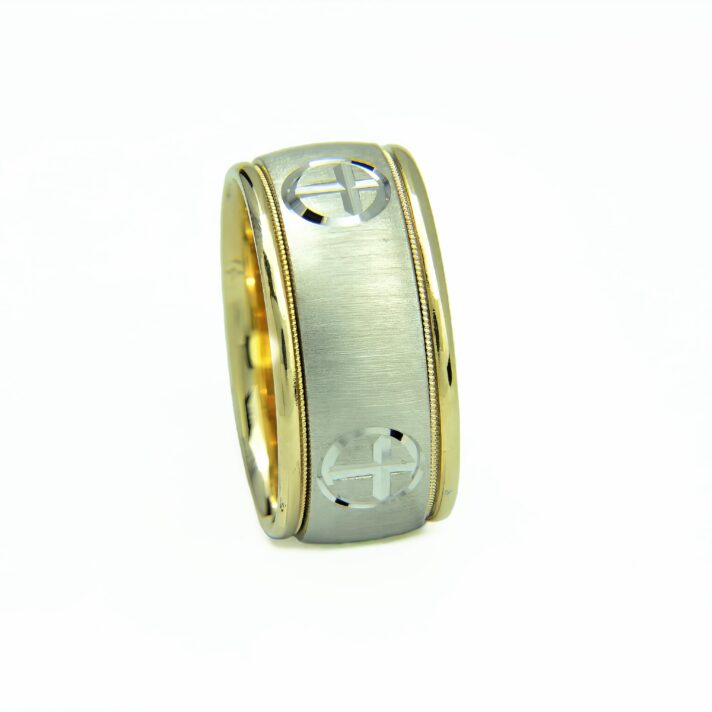 1011 — Wedding Band