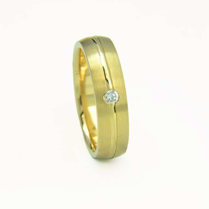D106-6D — Wedding Band